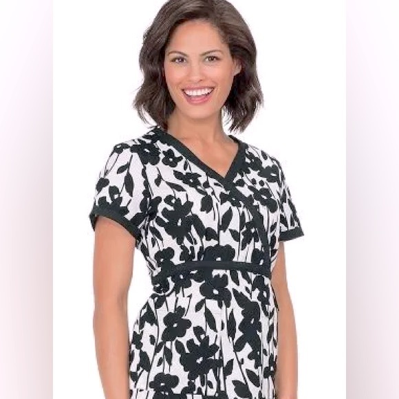 Koi Floral Print Top S Small Scrub - Picture 1 of 2